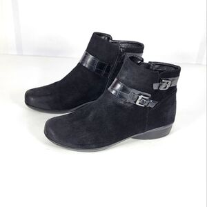 Naturalizer Suede Boots #592 Size 9M